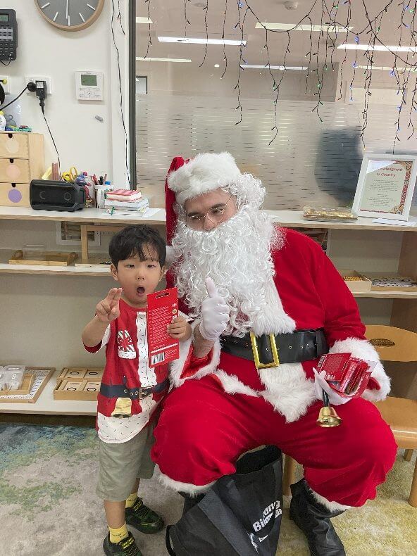 Santa’s Joyful Visit 6
